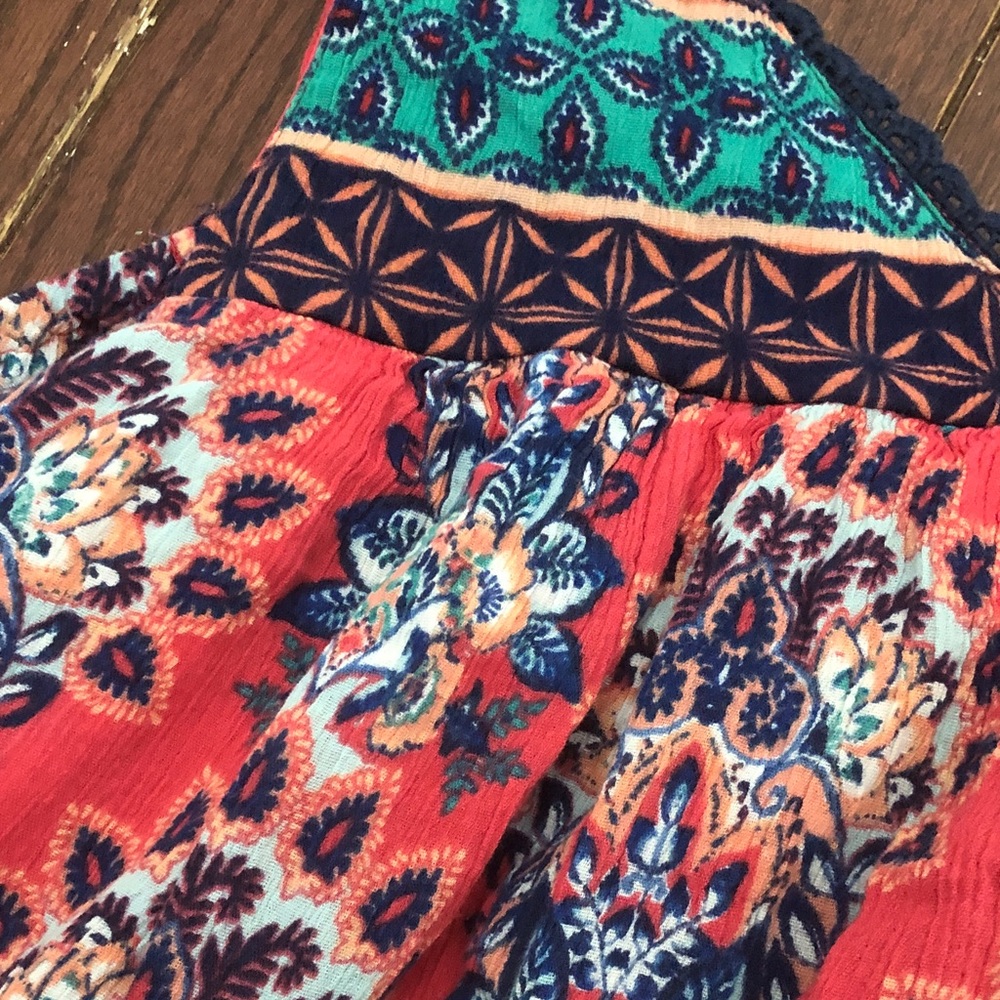 Red Camel Vibrant Red and Teal Blouse - Picture 4 of 5